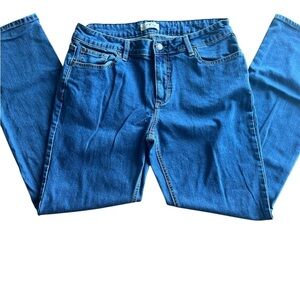 Blue Mountain Straight Leg Jeans with Classic 5 Pocket Style